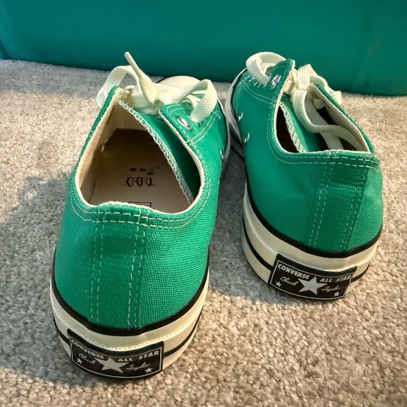 Converse Chuck Taylor Green and White Sneakers NWOT - Picture 6 of 7